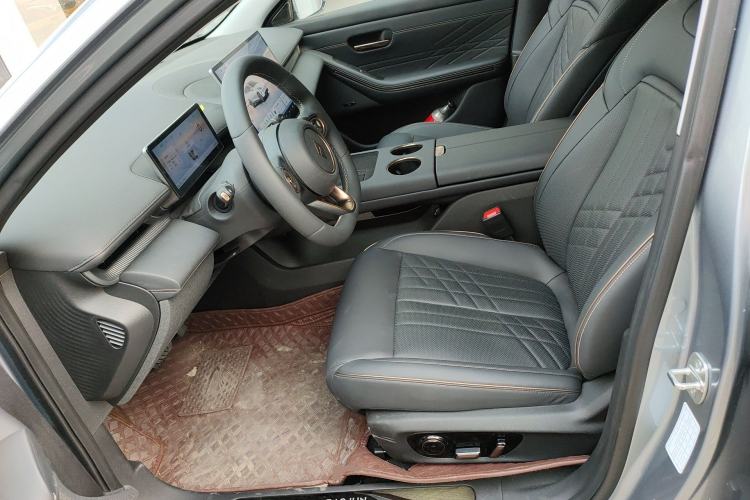 Used Baojun Enjoy 2025 All-Electric 600km Luxury Edition
