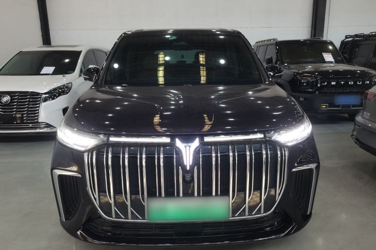 Used VOYAH Dream 2022 Low-Carbon Edition Dream+ Smart Enjoyment Package Front