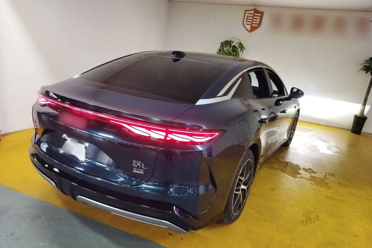 Used BYD Han L 2025 EV Four-Wheel Drive LiDAR Flagship Model
