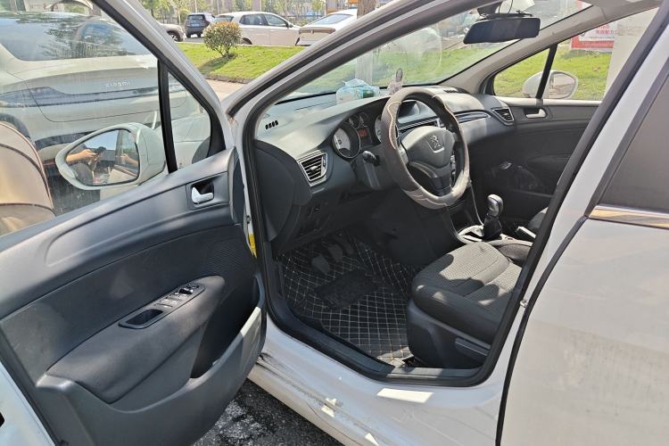 Used Peugeot 308 2014 Enjoy Edition Classic 1.6L Manual YouShang Model Driver Seat