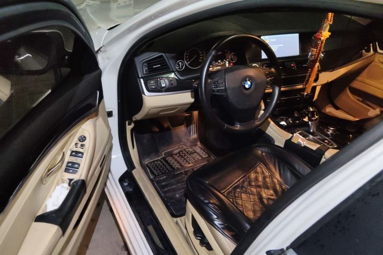 Used BMW 5 Series 2013 520Li Elegant Edition
