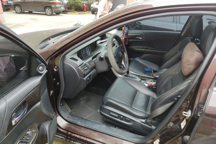 Used Honda Accord 2014 2.4L EX Luxury Edition Driver Seat
