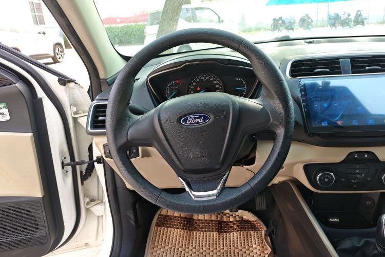 Used Ford Escort 2015 1.5L Manual Comfort Model