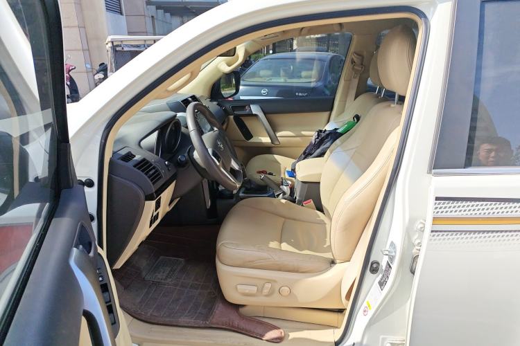 Used Toyota Prado 2014 2.7L Middle East Version Parallel Import
