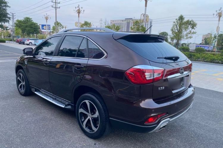 Used BYD S7 2015 2.0T Upgraded Automatic Luxury Version
