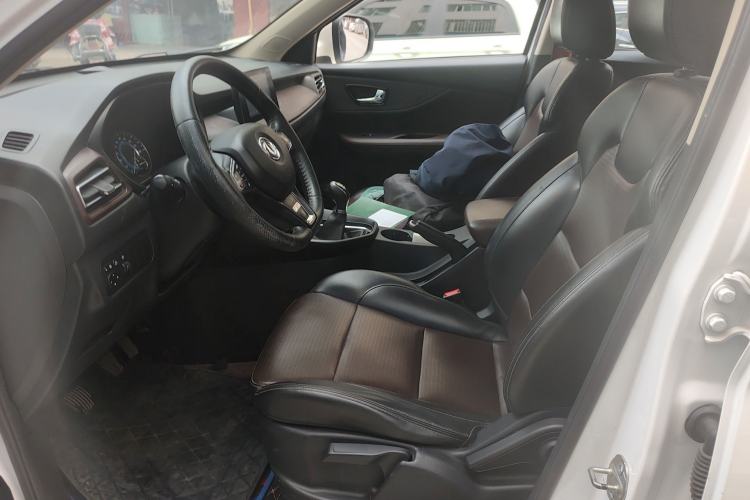 Used Dongfeng Fengon S560 2022 1.5T Manual Urban Model
