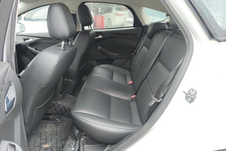 Used Ford Focus 2017 Hatchback 1.6L Automatic Comfort Plus SmartDrive Edition
