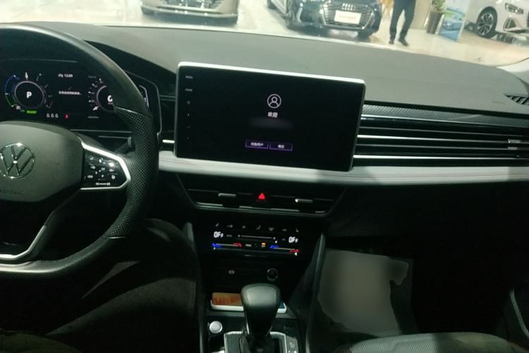 Used Volkswagen Tiguan L New Energy 2022 430 PHEV Plug-in Hybrid Flagship Edition
