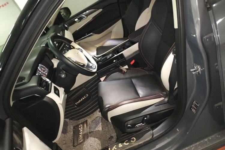 Used Lynk & Co 02 2018 1.5T DCT Two-Wheel Drive Zhaopu Version China V Standard Left Front Seat