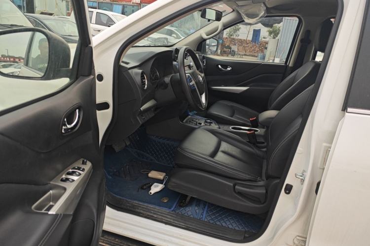 Used Dongfeng Ruichi 6 2023 Bucket-Style Standard Version 350 km