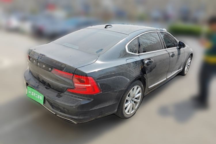 Used Volvo S90 2020 T5 Zhiyi Luxury Edition
