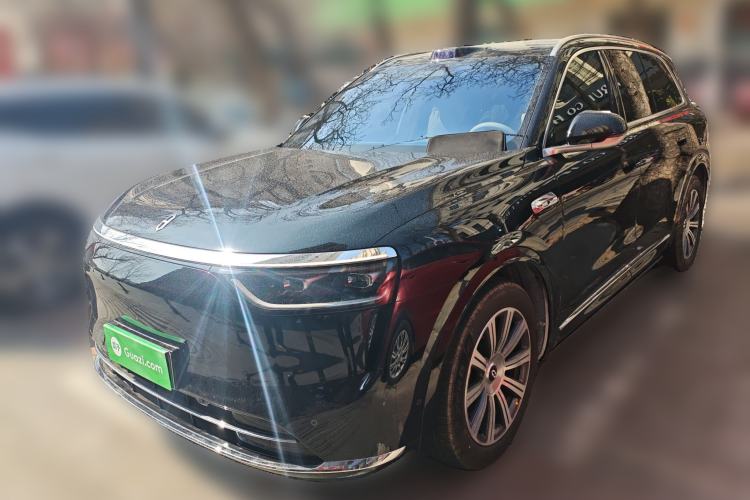 Used Hima AITO M8 2025 Extended-Range Ultra Version 53.4 kWh 6-Seater Edition