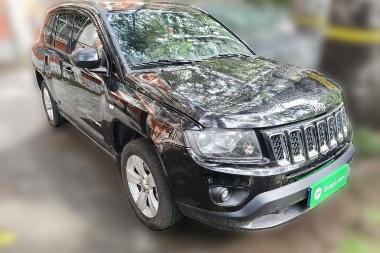 Used Jeep Compass 2013 2.4L four-wheel-drive sport version