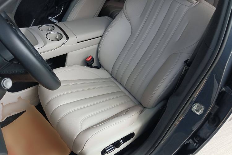 Used AION V 2024 Aion Tyrannosaurus 650 LiDAR Edition
