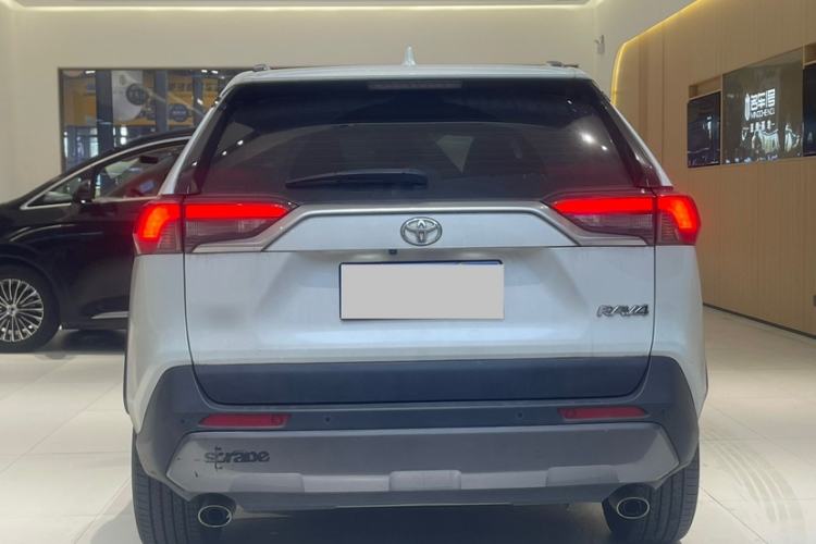 Used Toyota RAV4 2020 2.0L CVT Two-Wheel Drive Prestige Edition