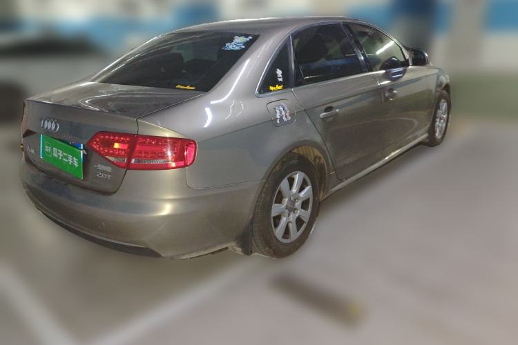 Used Audi A4L 2012 2.0 TFSI automatic standard version