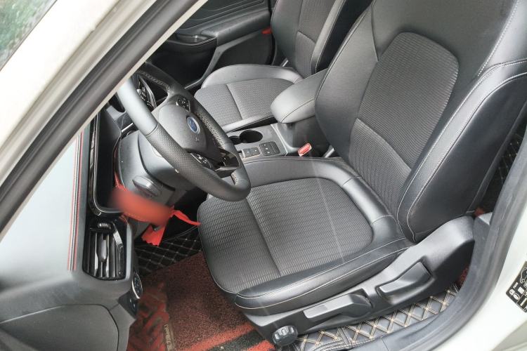 Used Ford Focus 2021 Hatchback EcoBoost 180 Automatic Titanium Edition Left Front Seat