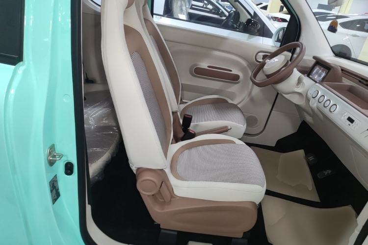 Used Bestune Pony 2026 222km Colorful Horse
