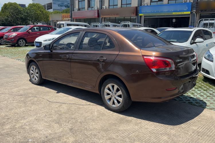Used Baojun 630 2014 1.5L manual Comfort trim level