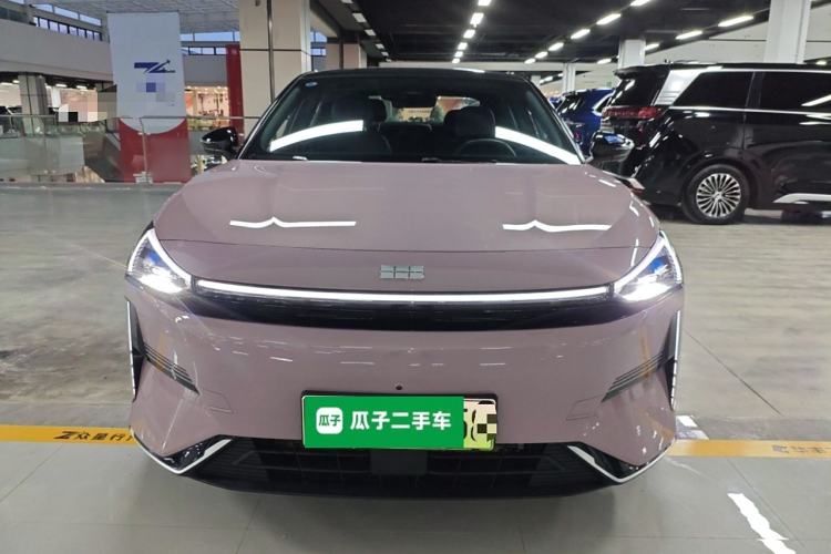 Used Geely Galaxy L6 2024 125km Creative Edition
