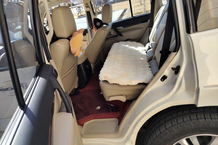 Used Mitsubishi Pajero 2018 V97 3.8L 5-Door GLS Sunroof – Middle East
