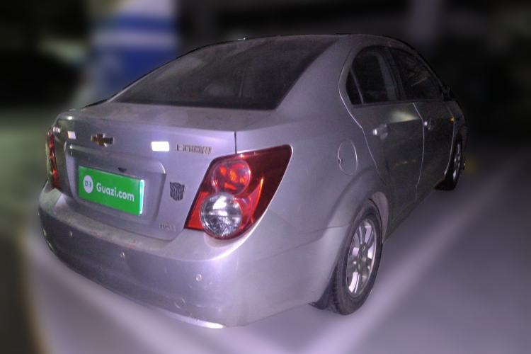 Used Chevrolet Aveo Sonic 2011 Sedan 1.4L Automatic SE