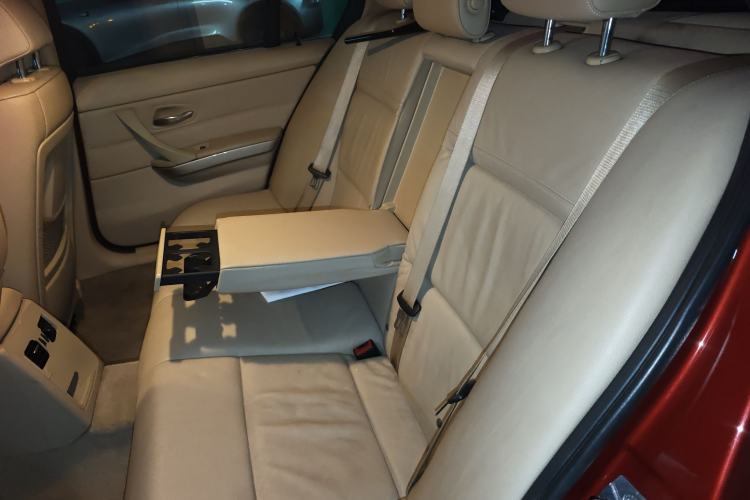 Used BMW 3 Series 2011 320i Luxury Edition