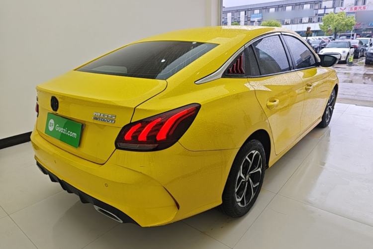 Used MG 5 2021 180 DVVT CVT Youth Luxury Edition
