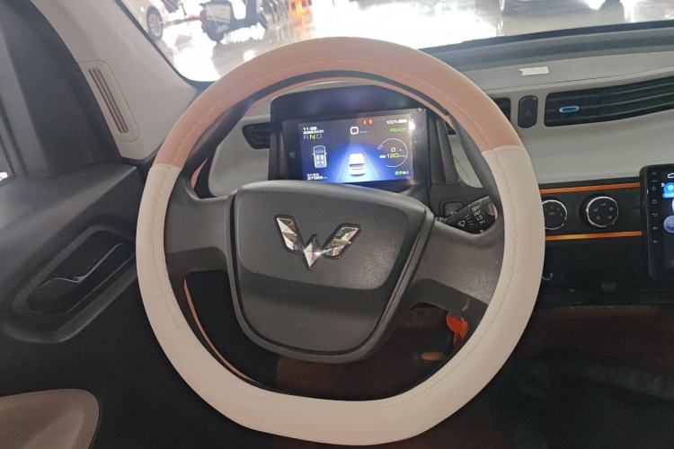 Used Wuling Hongguang MINIEV 2020 Freedom Version Lithium Iron Phosphate
