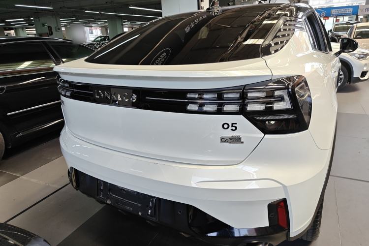 Used Lynk & Co 05 2020 2.0TD Two-Wheel Drive Shine Halo
