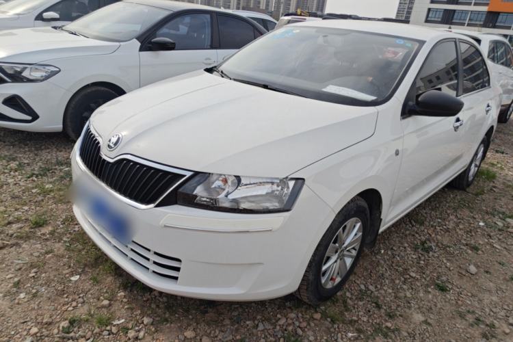 Used Skoda Rapid 2016 1.6L Manual Front-Wheel-Drive Version