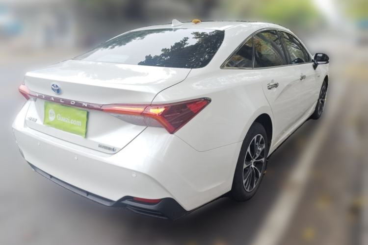 Used Toyota Avalon 2022 Dual-Engine 2.5L Luxury Edition

