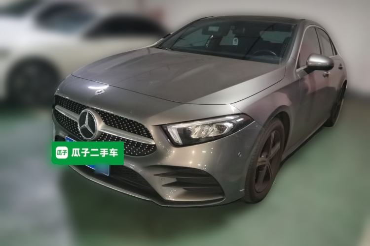 Used Mercedes-Benz A-Class 2022 Revised Version A 200 L Sport Sedan Fashionable Style