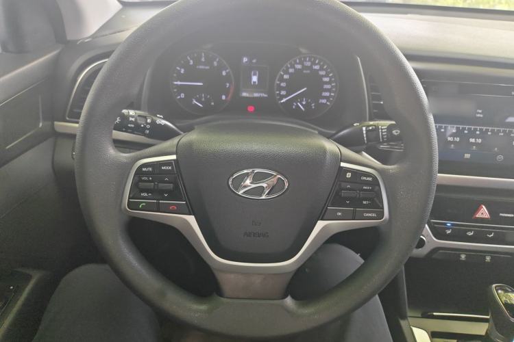 Used Hyundai Elantra (6th Generation / Lingdong) 2016 1.6L Automatic ZhiXuan – Elite Version
