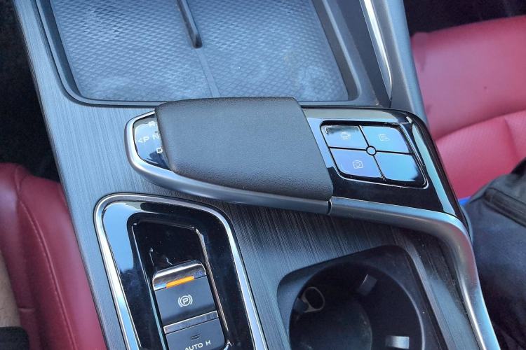 Used CHANGAN UNI-T 2020 1.5T Prestige Version
