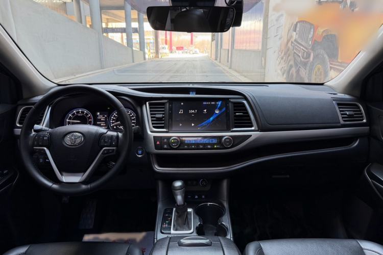 Used Toyota Highlander 2021 2.0T Four-Wheel Drive Luxury Edition 7 Seats