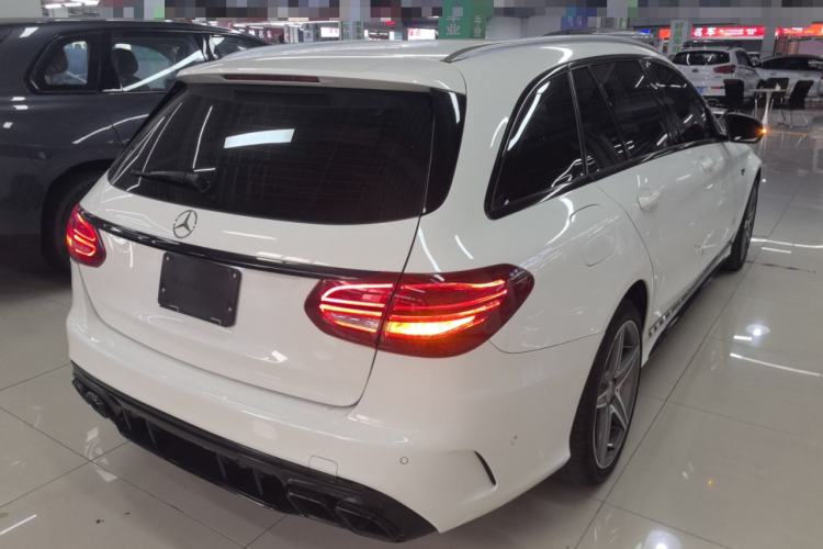 Used Mercedes-Benz C-Class 2015 C 200 station wagon