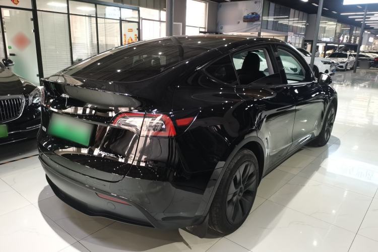 Used Tesla Model Y 2023 Rear-Wheel-Drive Version Rear Right 45 Deg