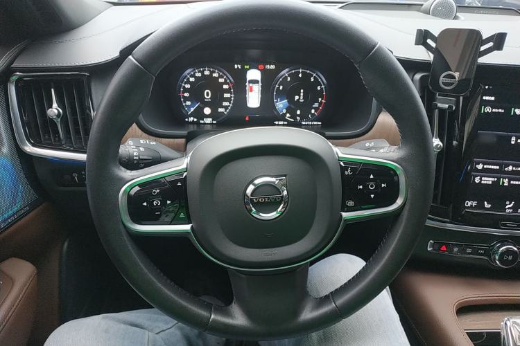 Used Volvo S90 2021 B5 Zhiyuan Luxury Edition Steering Wheel
