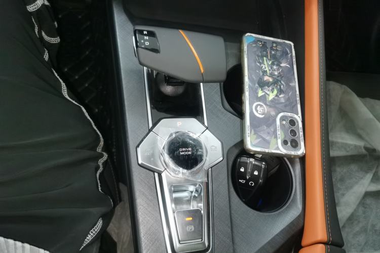 Used Changan UNI-V iDD 2023 Zhidian iDD 1.5T 113km Smart & Fun Version (Rapid Edition)