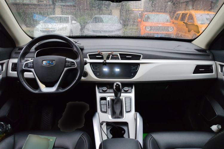 Used Geely Auto Emgrand X7 Sport 2018 1.8TD Automatic Two-Wheel Drive Smart 4G Connected Version