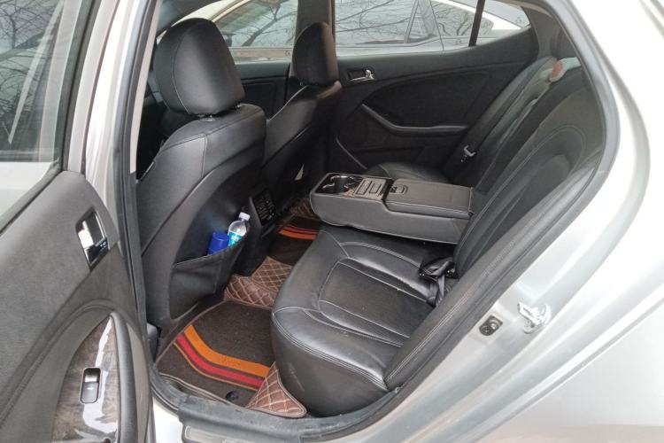 Used Kia K5 2011 2.0L Automatic Premium
