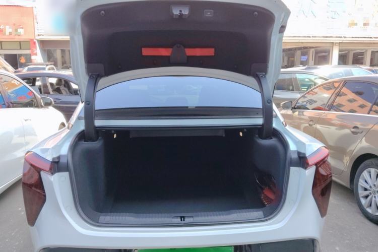 Used Hongqi EH7 2024 760 Pro+ Four-Wheel Drive Version
