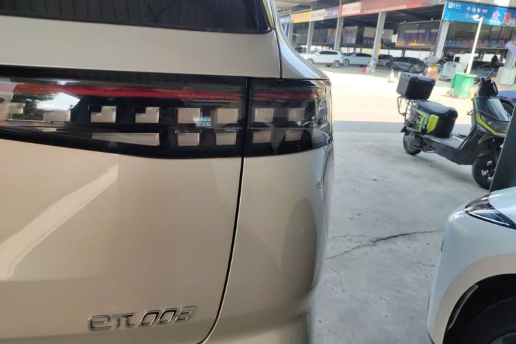 Used Dongfeng eπ eπ008 2024 210Max Range-Extended Version 6 Seats