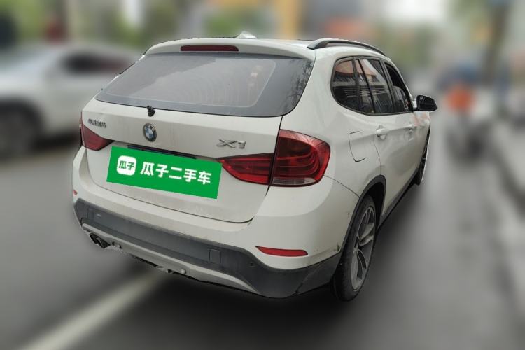 Used BMW X1 2015 sDrive18i Leading Edition Rear Right 45 Deg