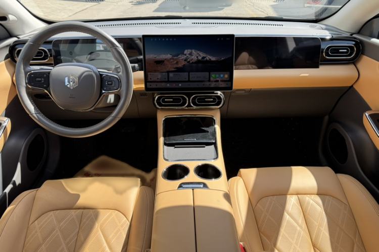 Used Leapmotor C01 2024 Pure Electric 525 Luxury Edition Interior 5