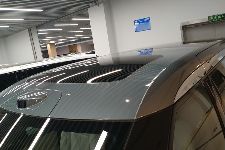 Used Zeekr 009 2024 Six-Seat Executive Version 4WD 108 kWh
