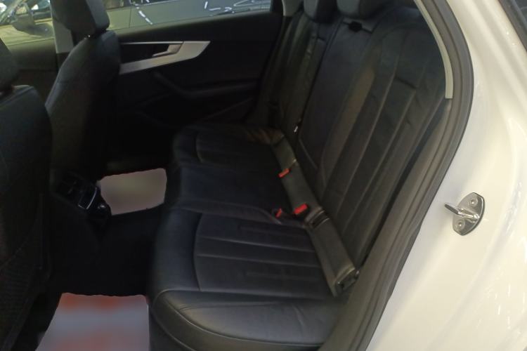 Used Audi A4L 2018 30th Anniversary Edition 40 TFSI Fashion Model