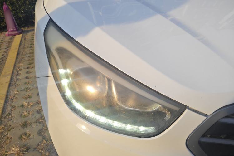 Used Hyundai ix35 2013 2.0L Automatic Two-Wheel Drive Leading GLX China V Emission Standard
