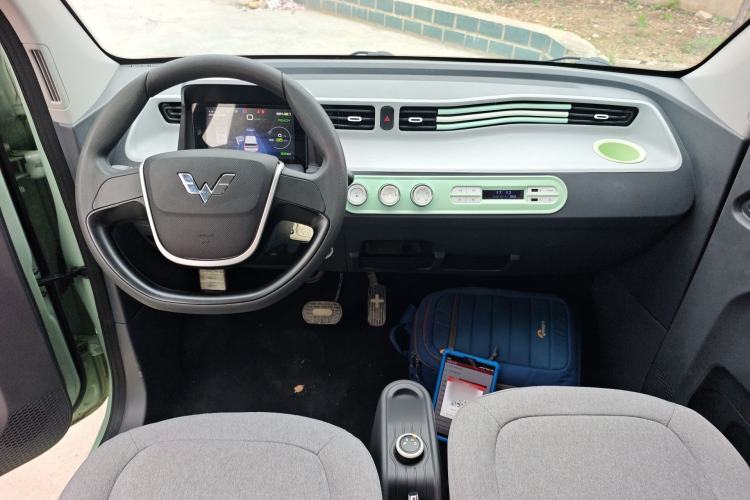 Used Wuling Hongguang MINIEV 2021 Macaron Premium Model – Lithium Iron Phosphate